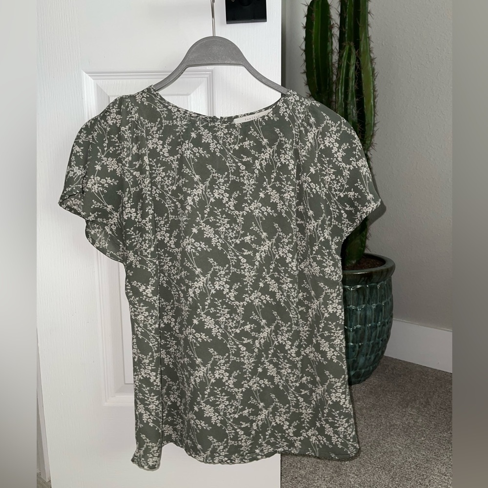 2 blouses size S - Picture 3 of 7